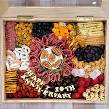Load image into Gallery viewer, Charcuterie Box - Charqute
